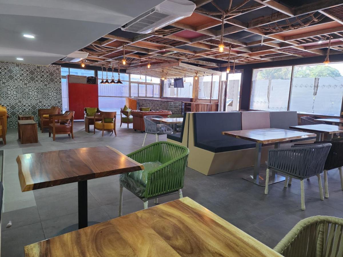 Vualiku Hotel & Apartments 楠迪 外观 照片
